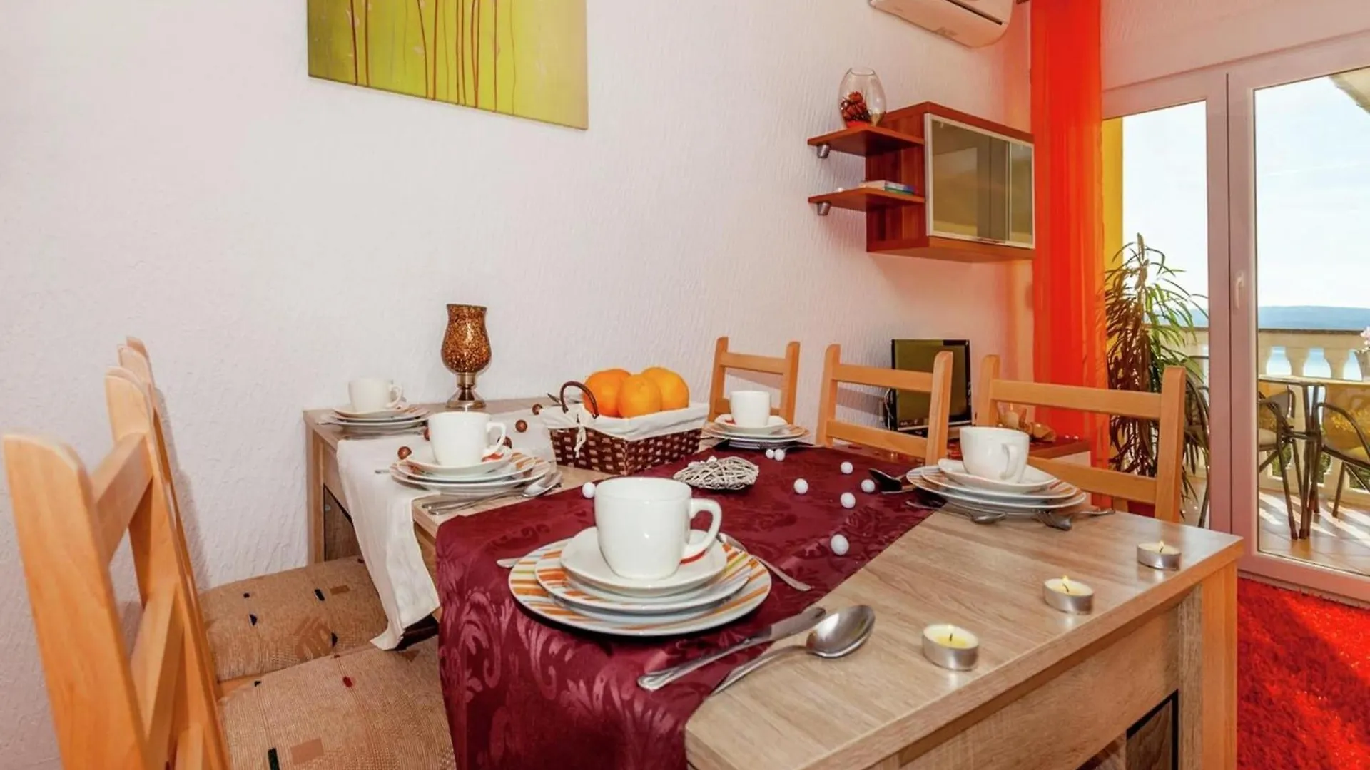 Peaceful Apartment In Dramalj With Bubble Bath