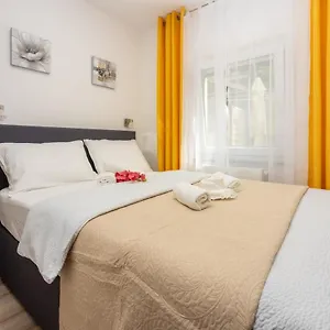  Apartament Ana