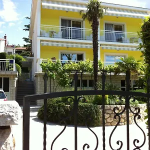 & Marina Apartment